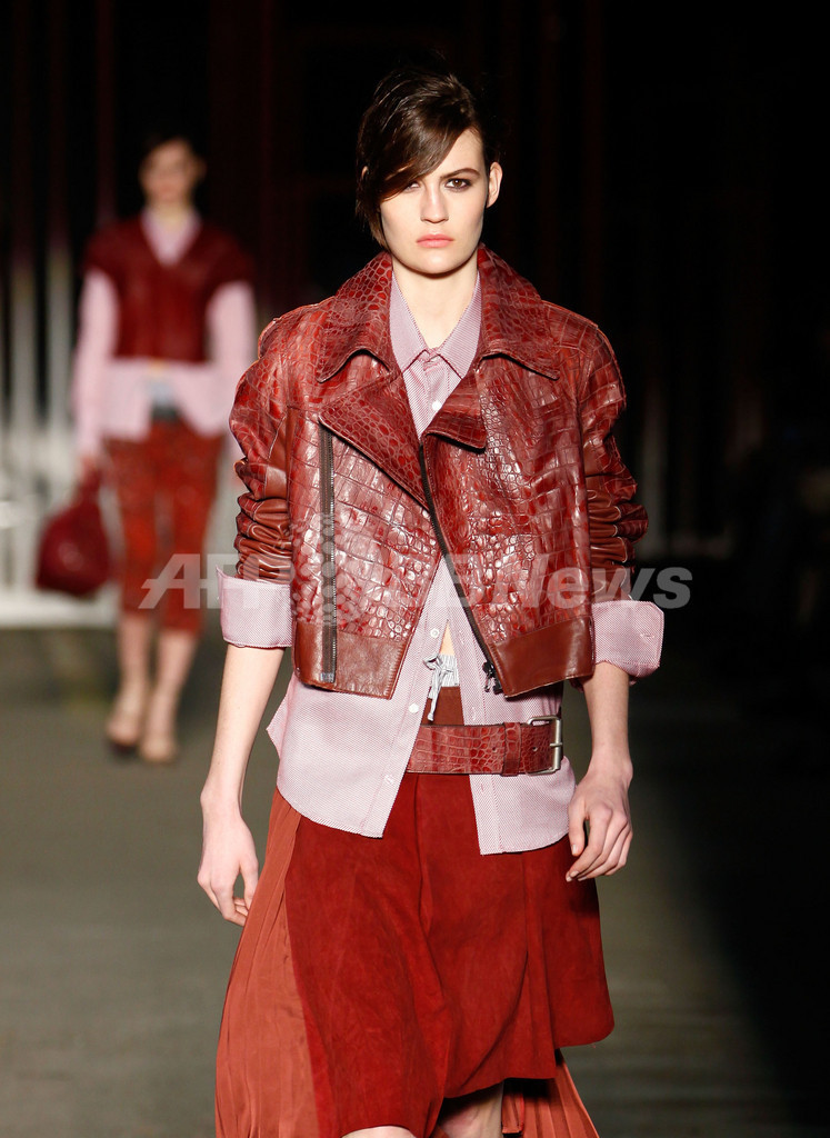 ＜12/13年秋冬NYコレクション＞ディーゼル ブラック ゴールド