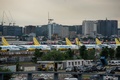 フィリピン・マニラの国際空港に止まるセブパシフィック航空の機体（2023年1月1日撮影）。(c)KEVIN TRISTAN ESPIRITU / AFP