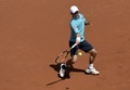 男子テニス、バルセロナ・オープン、シングルス準々決勝。リターンを狙う錦織圭（2015年4月24日撮影）。(c)AFP/JOSEP LAGO