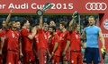サッカー親善試合、アウディ杯2015、バイエルン・ミュンヘン対レアル・マドリード。優勝を喜ぶバイエルン・ミュンヘンの選手（2015年8月5日撮影）。(c)AFP/CHRISTOF STACHE