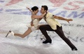 14-15フィギュアスケートグランプリ（GP）シリーズ開幕戦スケート・アメリカ（Skate America 2014）、ペア・フリースケーティング（FS）。演技に臨むへイヴン・デニー（Haven Denney）/ブランドン・フレイジャー（Brandon Frazier）組（2014年10月26日撮影）。(c)AFP/Getty Images/Jonathan Daniel