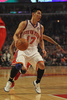 11-12NBAは12日、各地で試合が行われ、シカゴ・ブルズ（Chicago Bulls）は104-99でニューヨーク・ニックス（New York Knicks）に勝利した。

ボールをキープするニューヨーク・ニックスのジェレミー・リン（Jeremy Lin、2012年3月12日撮影）。(c)AFP/Getty Images/Jonathan Daniel