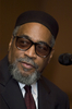 2007年11月27日、ニューヨーク市内のソニークラブ（Sony Club）で開催されたレオン・ハフ（Leon Huff）とケニー・ギャンブル（Kenny Gamble）の特別イベントに登場した、ミュージシャン／プロデューサーのケニー・ギャンブル。(c)AFP/Getty Images Steven A. Henry