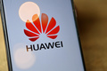 中国の通信機器大手、華為技術（ファーウェイ）のロゴ（2020年7月14日撮影、資料写真）。(c)DANIEL LEAL-OLIVAS / AFP