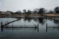ウクライナ・ディミディウの住宅街にたまった水（2023年2月28日撮影）。(c)YASUYOSHI CHIBA / AFP