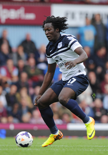 エバートン、ベインズとルカクのゴールで逆転勝利