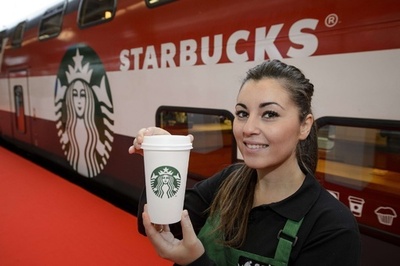 スターバックス、スイスに同社初の列車店舗 半年間試験運行