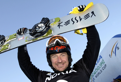 マチュー・ボゼット 男子パラレル第4戦・回転を制しシーズン2勝目