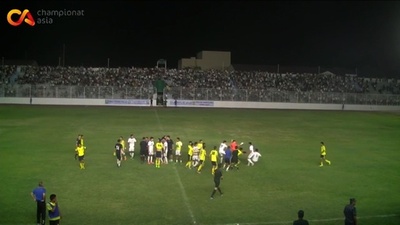 乱闘で8選手に出場停止処分、チームドクターは永久追放 ウズベク2部リーグ