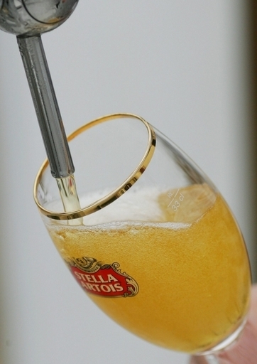 ベルギービールの最大手でスト、人気商品が品薄状態に