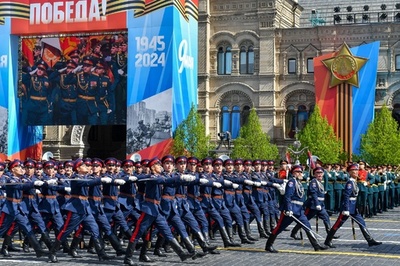 ロシア首都で「戦勝記念日」リハ―サル 戦車やICBM登場