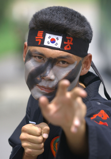 韓国、徴兵忌避のサッカー選手92人起訴される