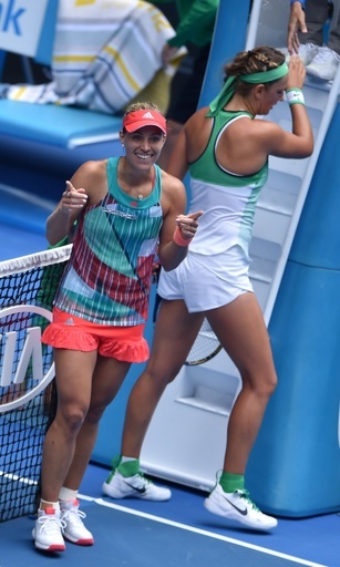 ケルバーがアザレンカに初勝利！全豪OPで初のベスト4へ