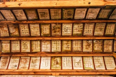 花鳥風月や歴史、民間伝承… 江西の古いほこらに清代書画120点