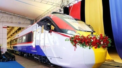 中国製のマレーシア特急車両「ETS3」がラインオフ