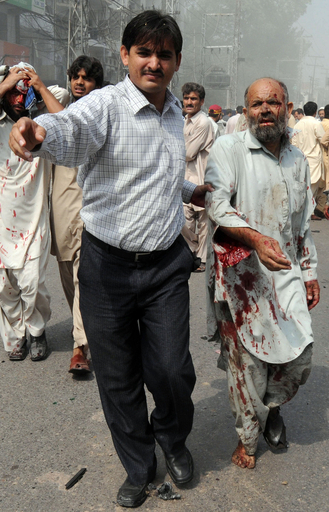 パキスタン北西部で連続自爆攻撃、15人死亡