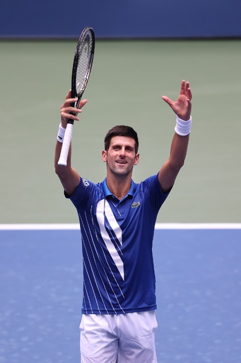 ジョコビッチ、逆転勝ちで全米OP3回戦へ 今季無傷の25連勝