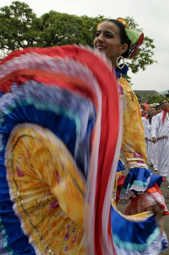 集団ダンスのギネス記録に挑戦、南米コロンビア