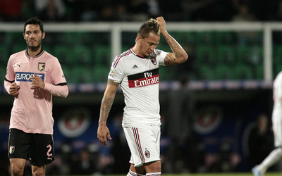 ACミラン、パレルモと引き分ける