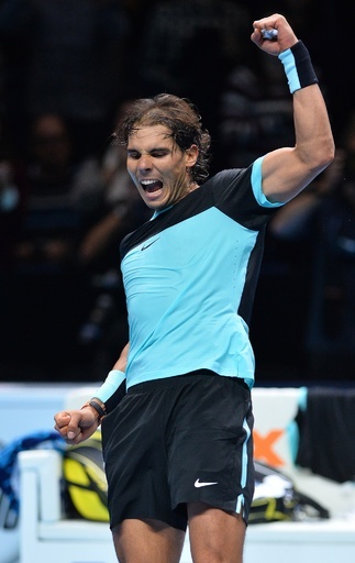 復活ナダル、ツアー・ファイナル初戦でワウリンカに快勝！