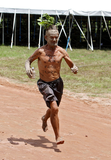 アマゾン伐採に反対する集会、世界社会フォーラム最終日に