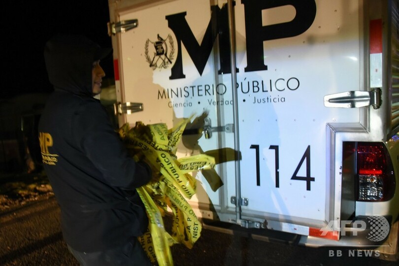 ひき逃げ現場の人だかりにトラック突っ込む、18人死亡 グアテマラ先住民の町