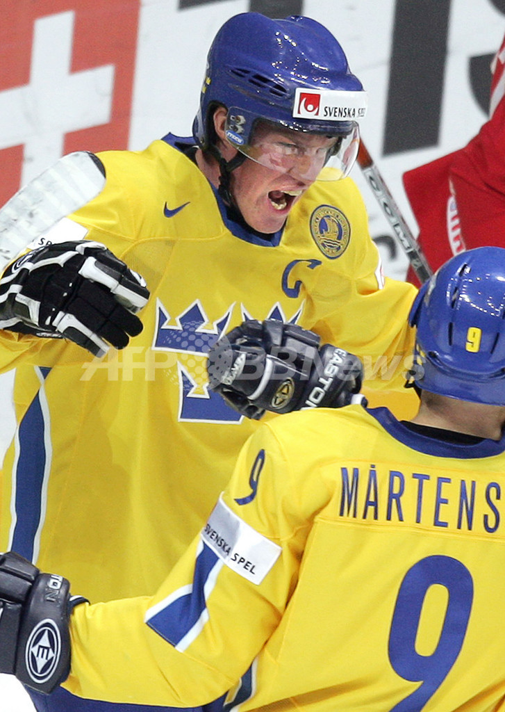 <アイスホッケー 世界選手権大会2007>スウェーデン デンマークを逆転で降す ロシア 写真5枚 国際ニュース:AFPBB News