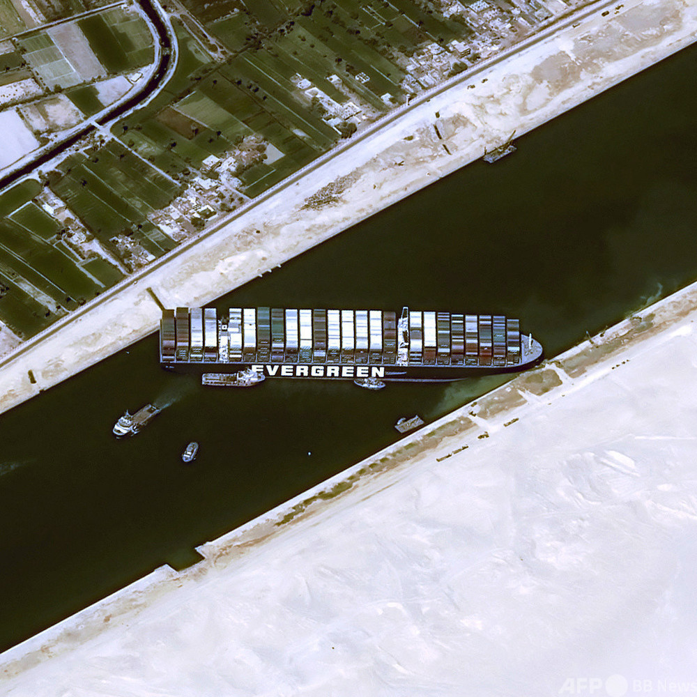 スエズ運河の「代替ルート」 ロシア、北極海航路をPR