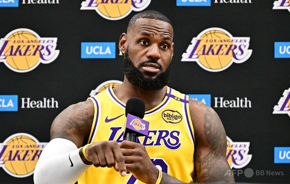 レブロン・ジェームズ、SNSを当面休止へ 写真1枚 国際ニュース：AFPBB News