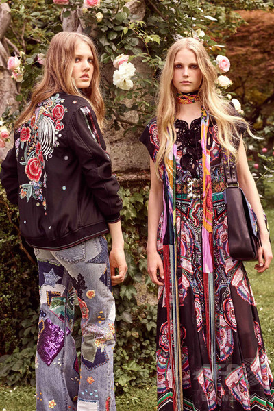 阪急うめだ本店に「ロベルト・カヴァリ」ポップアップストア、18日から