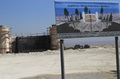 パレスチナ自治区ヨルダン川西岸（West Bank）のエリコ（Jericho）近くにある、専門家がモザイク画の制作を進行中のデイル・ハジラの修道院（Hejleh monastery、2014年2月19日撮影）。(c)AFP/ABBAS MOMANI