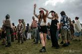 仏軍施設で違法レイブ開催、敷地内には不発弾残る危険も