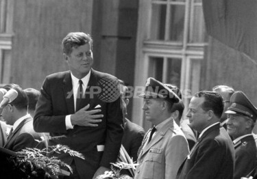 ベルリン演説から50年、ケネディ大統領は「私はドーナツ」と言っ