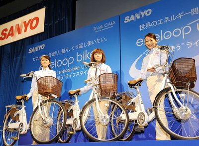 走りながら発電・充電の電動自転車発売へ、三洋電機