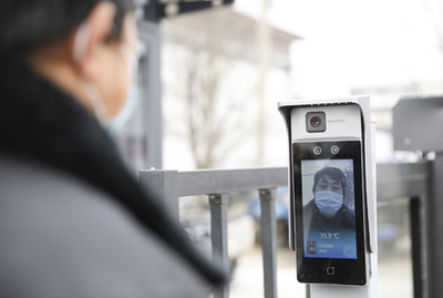 中国で大量の顔データがネットで売買 「なりすまし」が可能