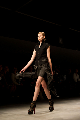 ＜12年春夏ロンドンコレクション＞トッド・リン