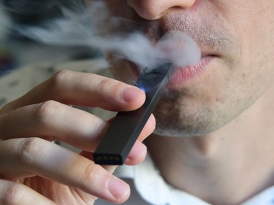電子たばこは 間違いなく有害 Whoが規制訴え 写真1枚 国際ニュース Afpbb News