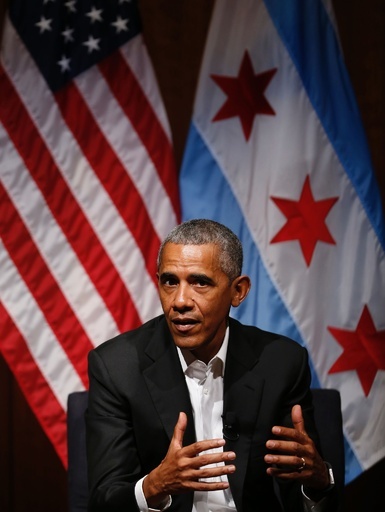 オバマ氏、退任後初の演説 「次世代のリーダー育てる」