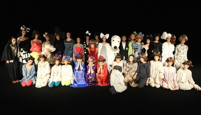 ＜11年春夏東京コレクション＞ファー ファー、新作を発表