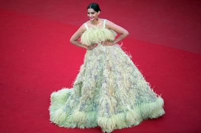 カンヌ6日目、ソナム・カプールやパリス・ヒルトンほか華やかなレッドカーペット