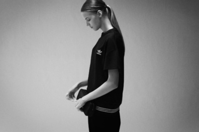 adidas × HYKE、伊勢丹新宿店で11日から先行発売