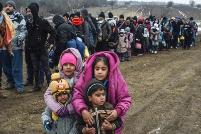 世界の子ども2.5億人が紛争地域で生活、9人に1人 ユニセフ
