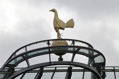 トッテナムの2選手、コロナ陽性で戦線離脱 英報道 