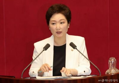 [KWレポート] 政治と性差別の現場(下)…発言すれば、政策より性別や容姿が標的に