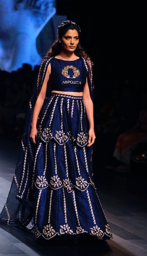 ＜17年秋冬ラクメ・ファッション・ウィーク＞「BARVE」新作