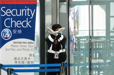 香港キャセイ、従業員2.7万人に無給休暇の取得求める 新型ウイルスで打撃