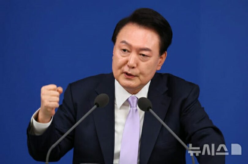 3日夜に「非常戒厳」を宣言したユン大統領(c)NEWSIS