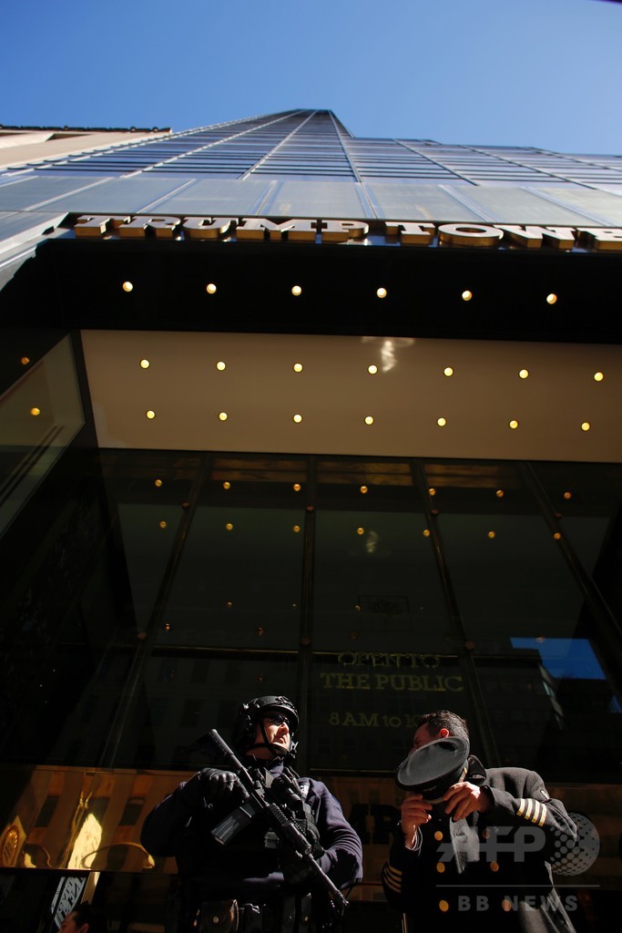 複数の生活拠点持つトランプ一家、警護隊にかかる重圧