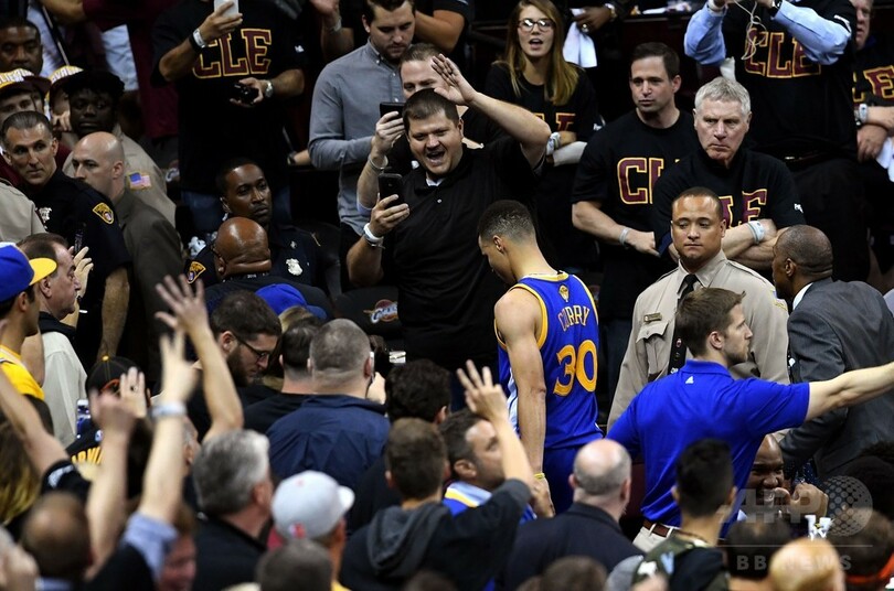 レブロンの活躍でキャブスが逆王手！ファイナルの決着は第7戦へ