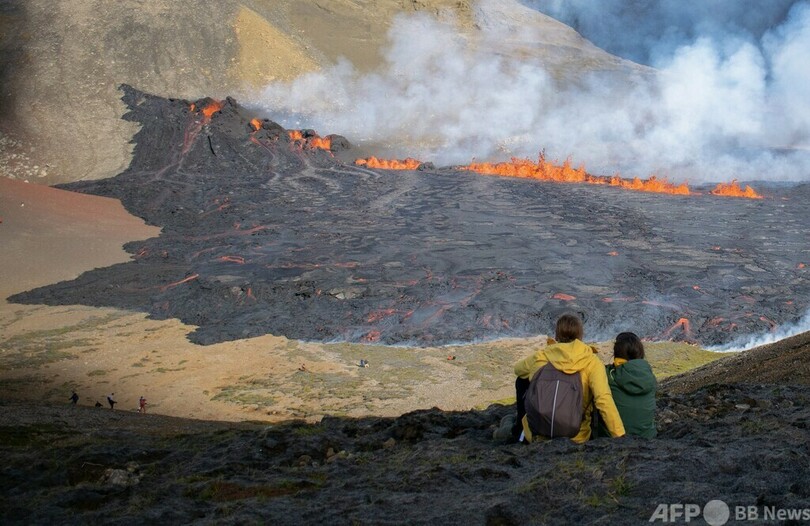 アイスランド首都近郊で火山噴火 昨年に続き 写真16枚 国際ニュース Afpbb News